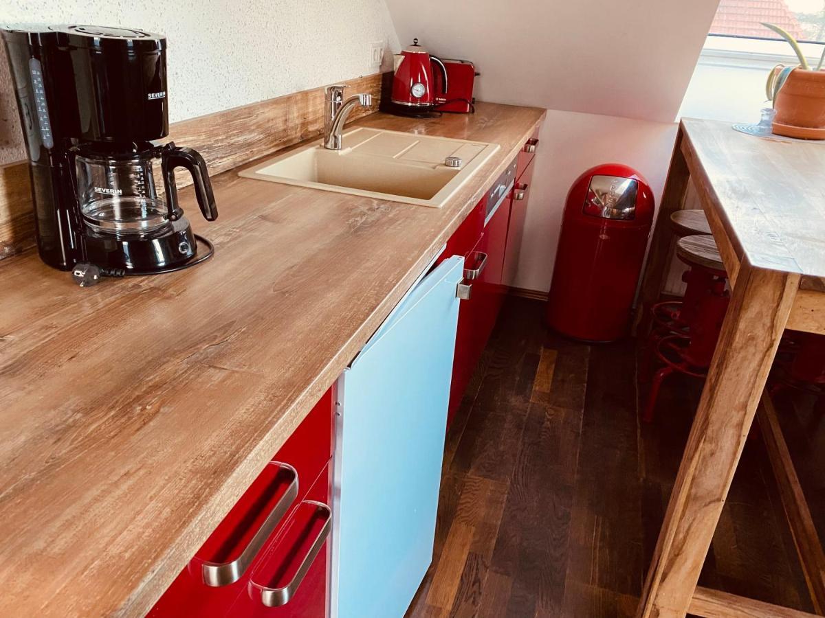 Moderne Wohnung Im Gruenen In Wrn Werneuchen Exterior foto