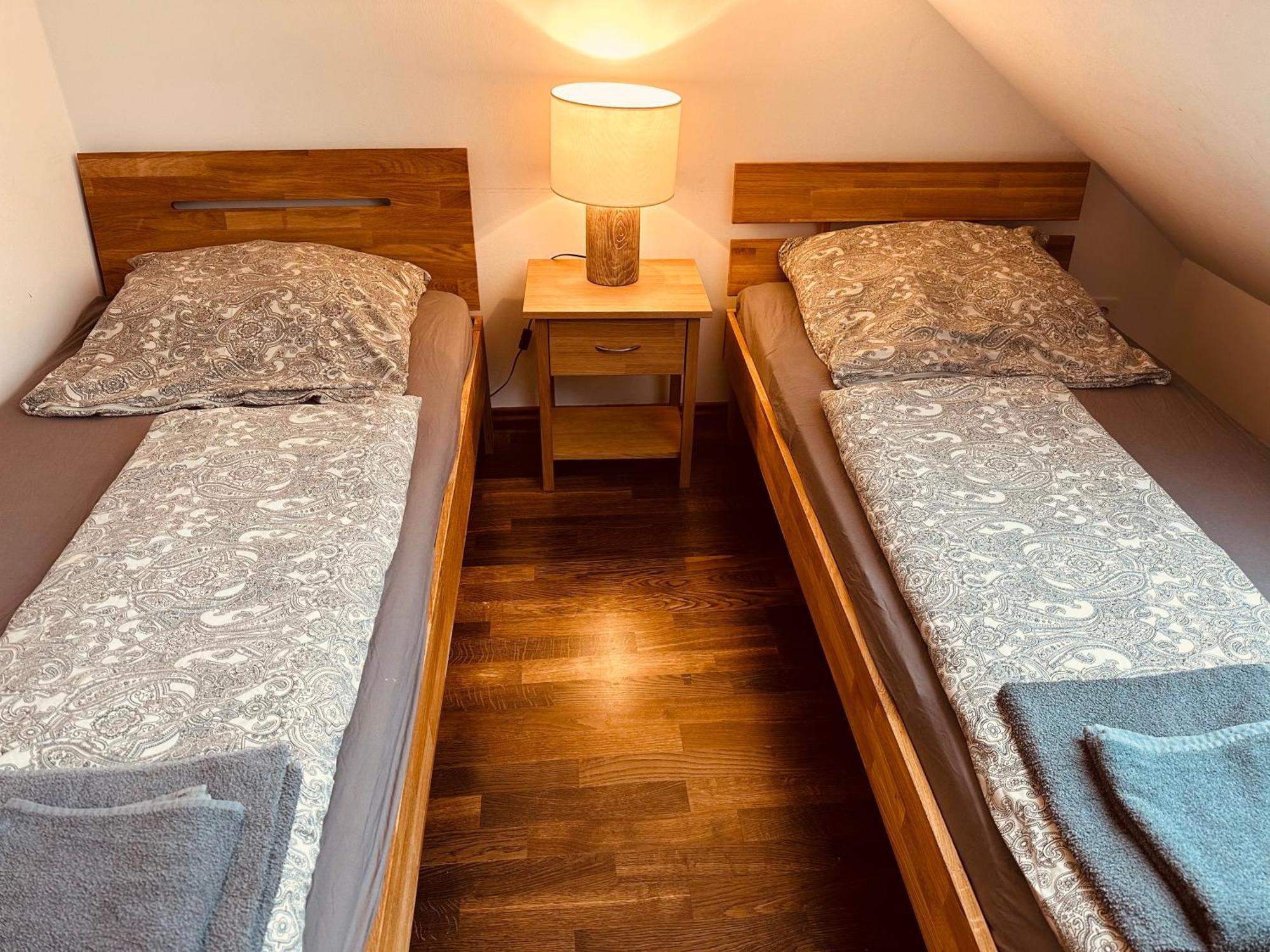 Moderne Wohnung Im Gruenen In Wrn Werneuchen Exterior foto