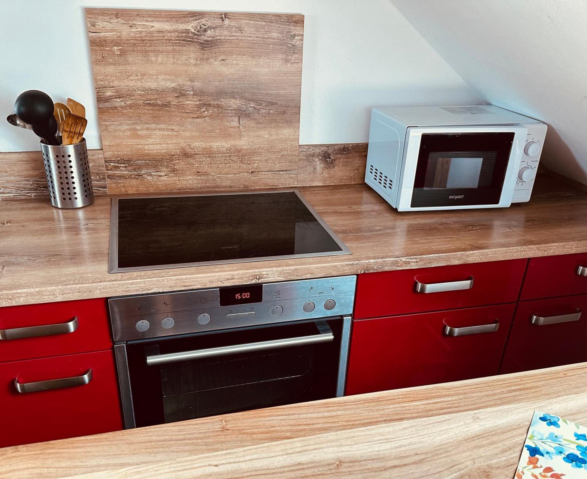 Moderne Wohnung Im Gruenen In Wrn Werneuchen Exterior foto